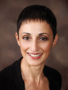 Dr. Anita Petruzzelli
